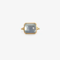 22k & aquamarine capsa ring