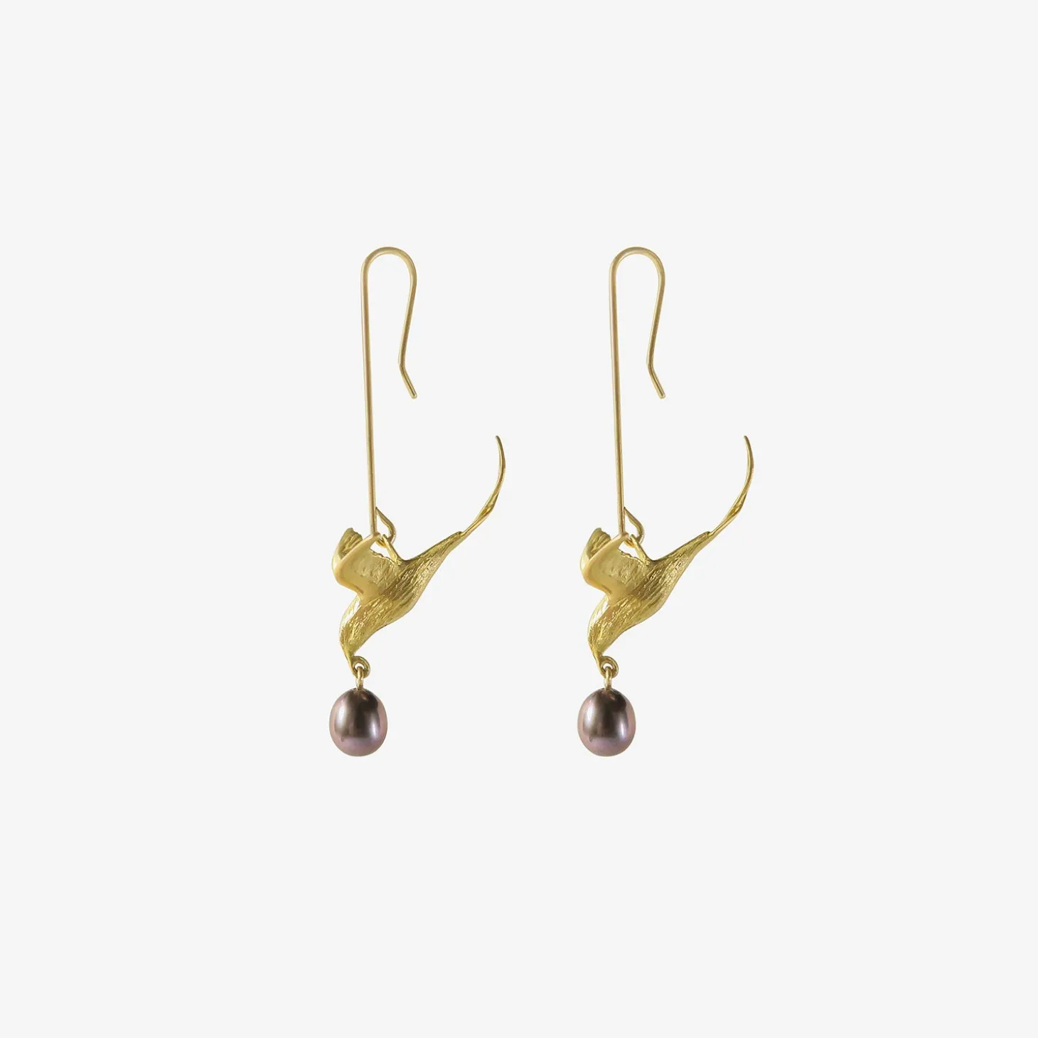 18k & black pearl flying bird earrings