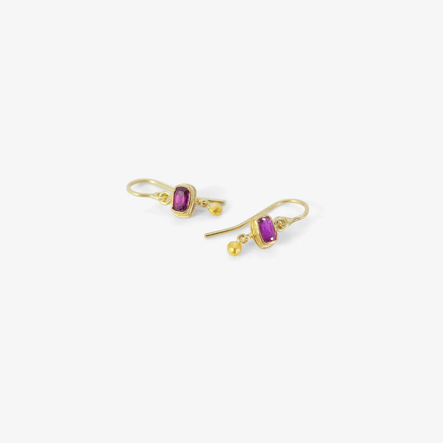 18k & cushion-cut ruby earrings with 22k drops