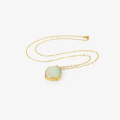 18k & ethiopian opal cushion pendant, 11.27ct