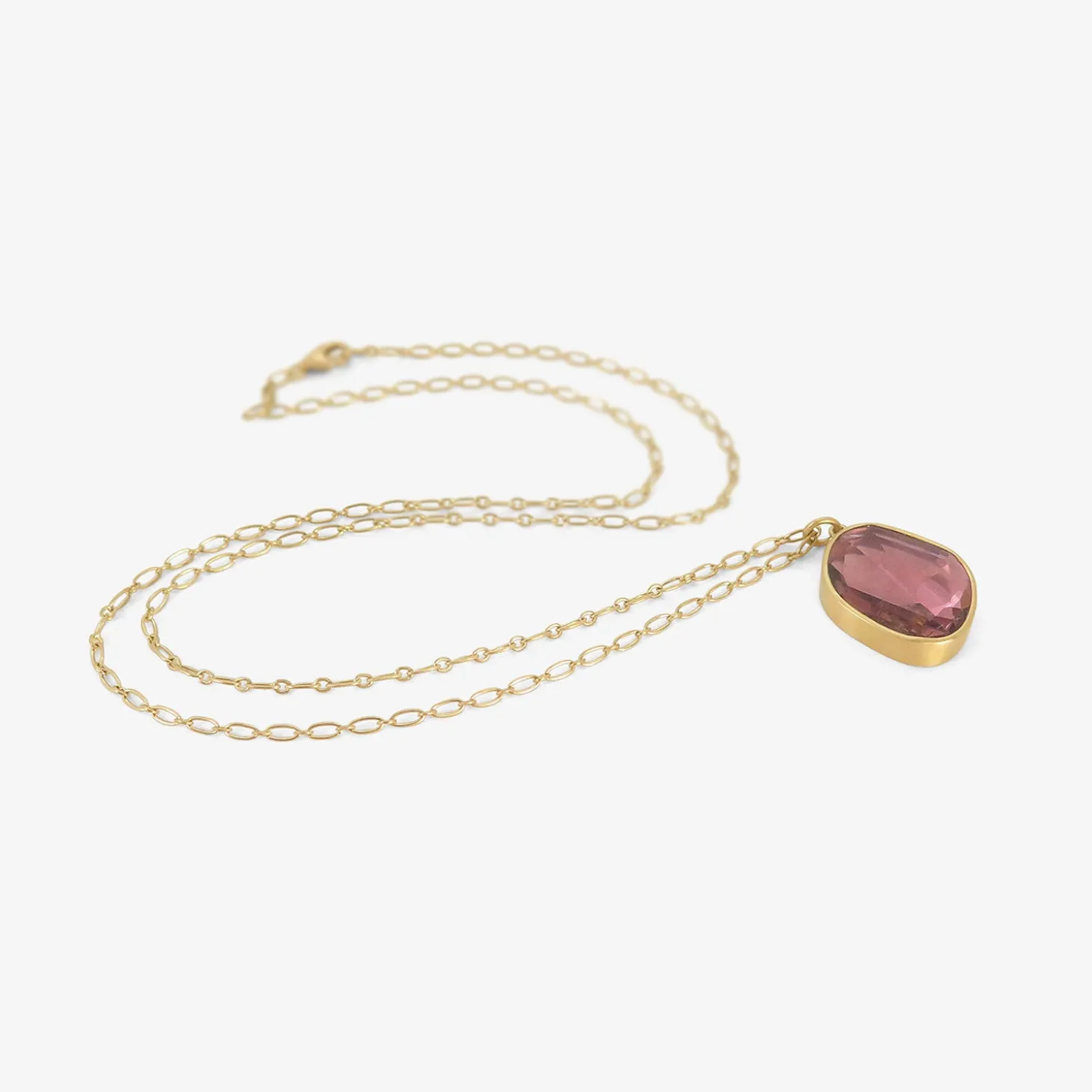 18k & faceted pink tourmaline pebble pendant, 7.17ct