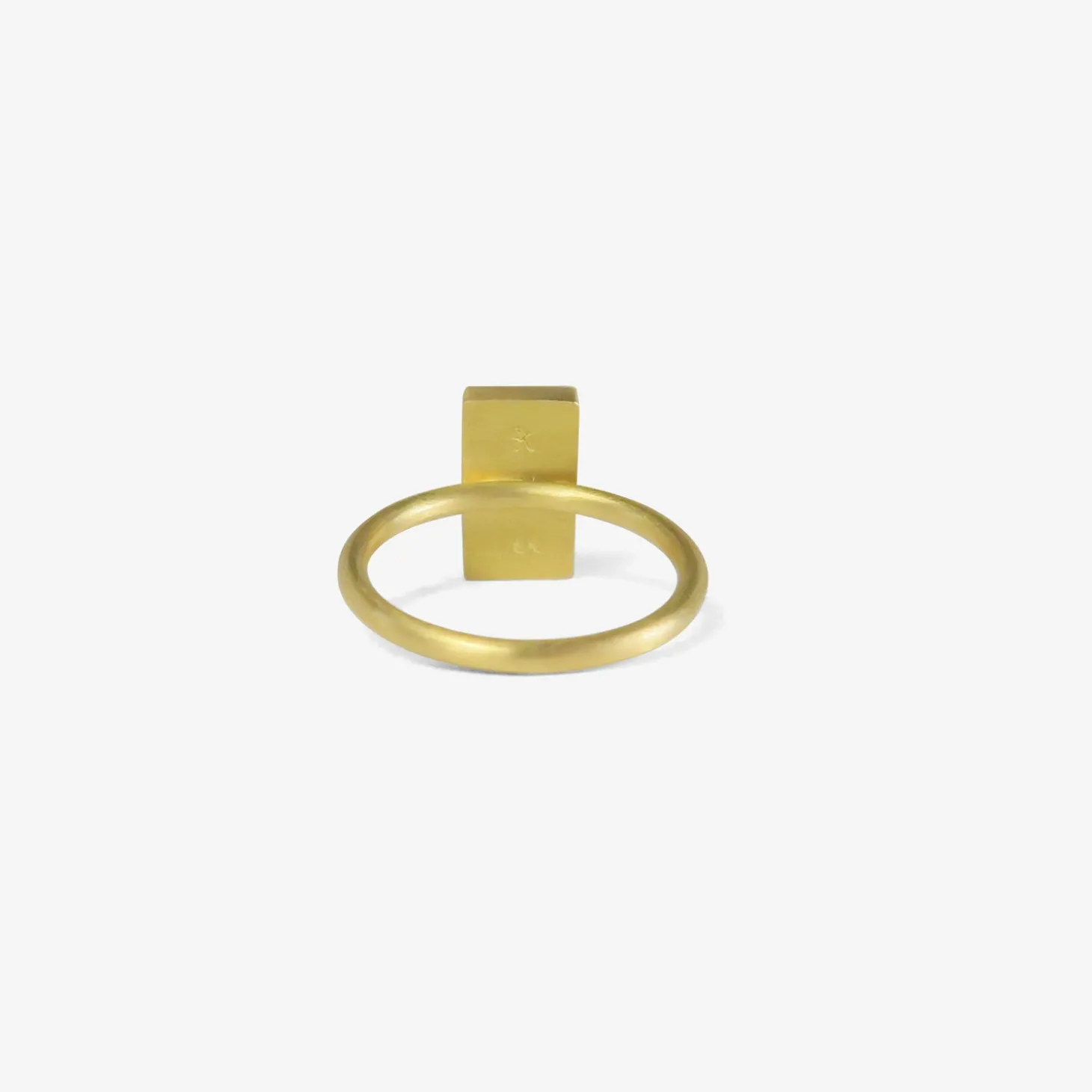 18k & flat rectangular grey lacy diamond ring, 2.5ct