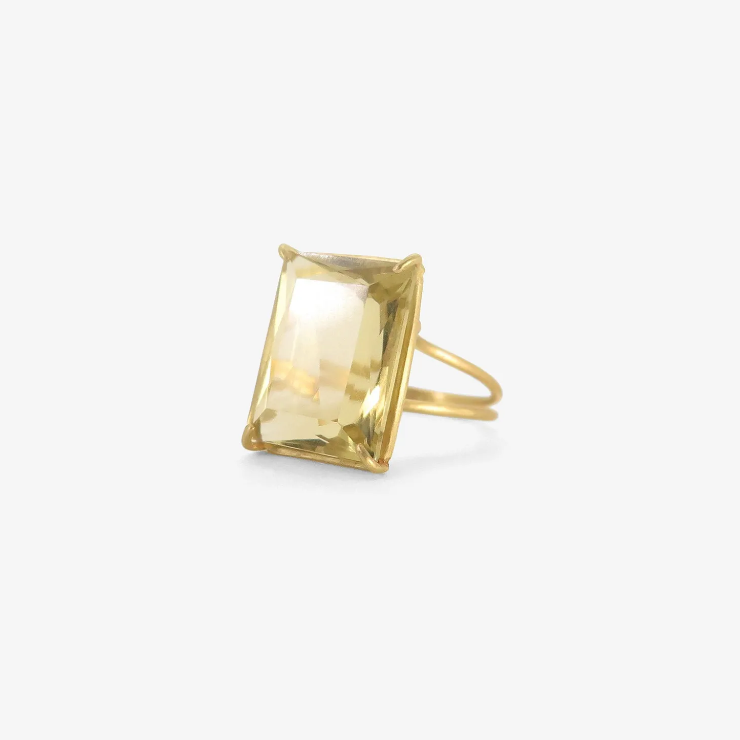 18k & large rectangular champagne citrine ring, 11.5ct
