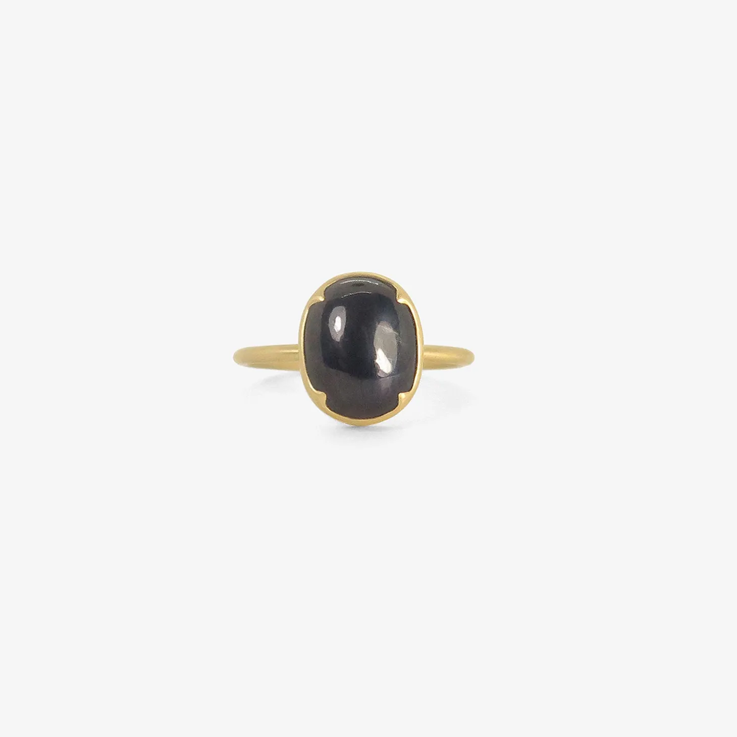 18k & oval cabochon dark blue sapphire ring, 4.78ct