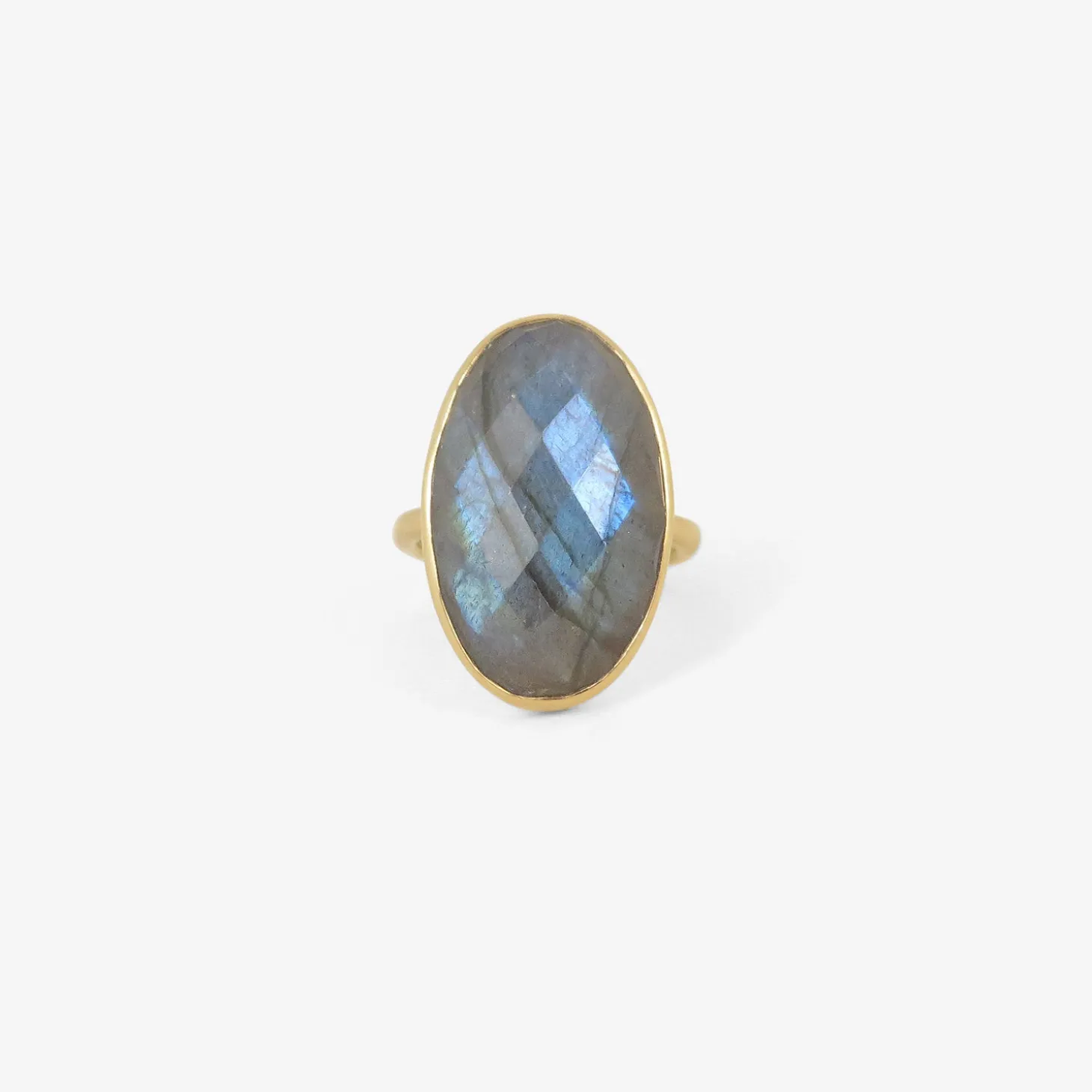 18k & oval checkered labradorite ring, 18.79ct