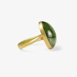 18k & oval green tourmaline ring, 20.57ct