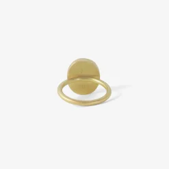18k & oval grey moonstone ring