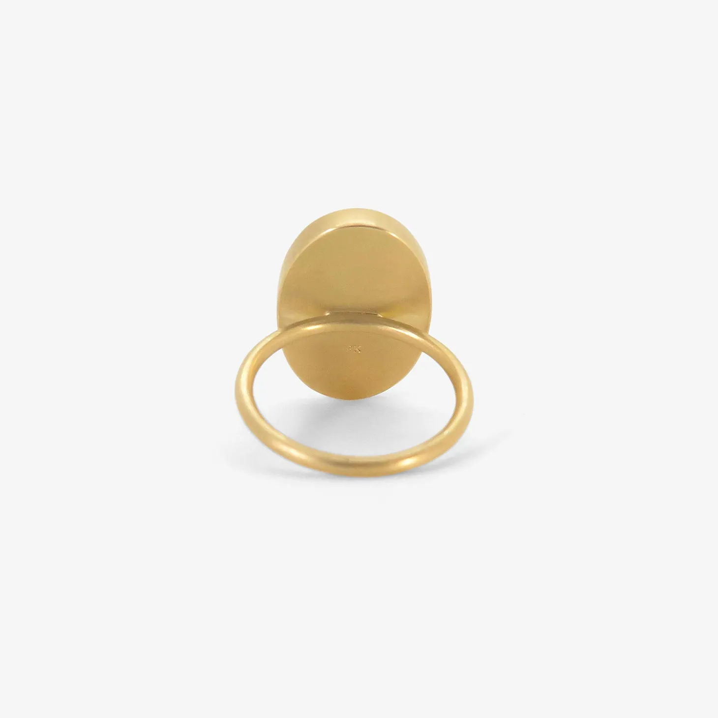 18k & oval pale persian turquoise ring, 6.26ct