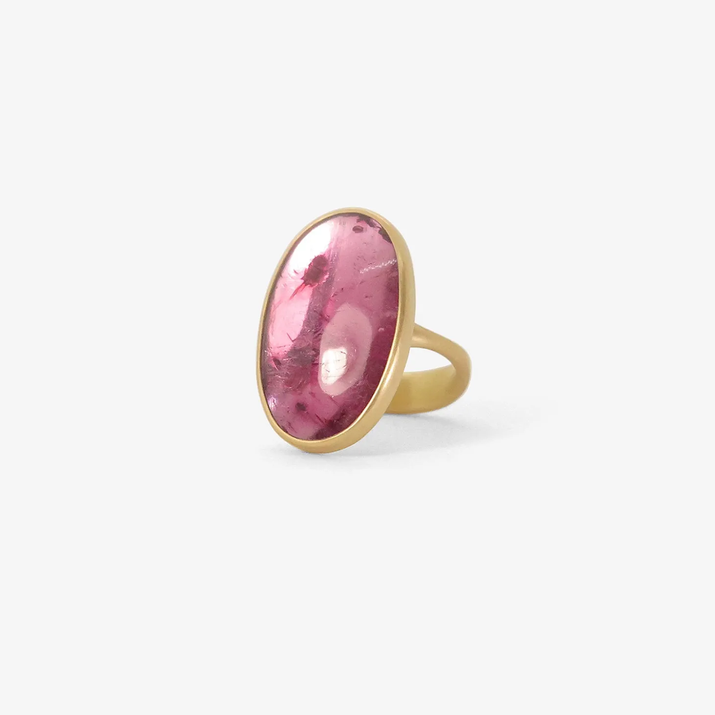 18k & oval powder pink tourmaline lens ring, 14.15ct