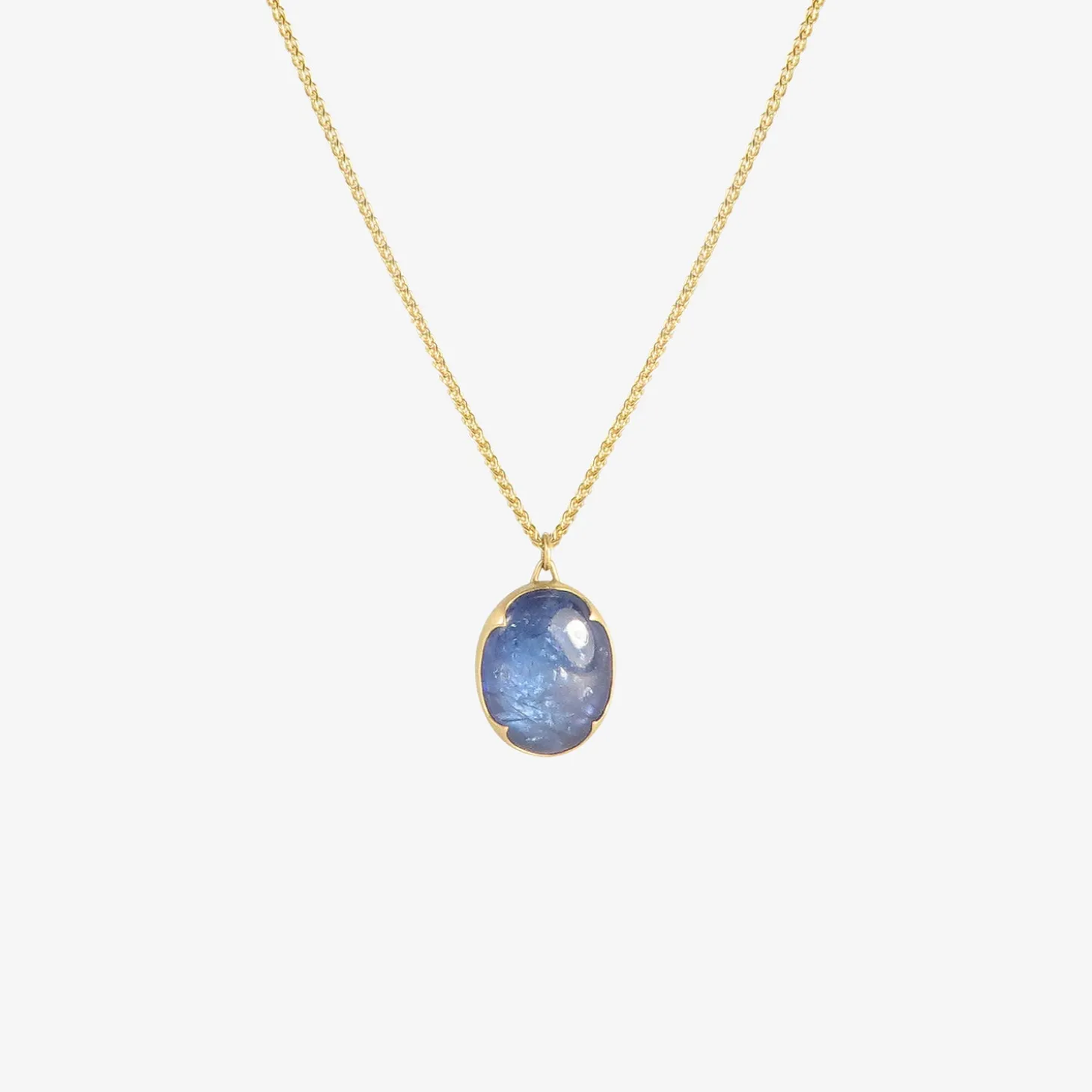 18k & oval tanzanite pendant, 15.7ct