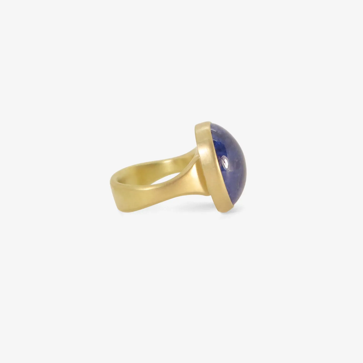 18k & oval tanzanite ring, 18.39ct
