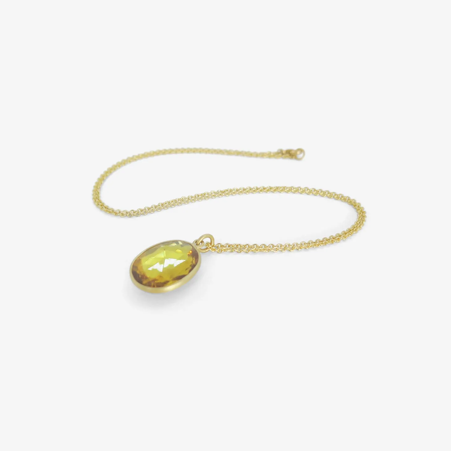 18k & oval yellow sapphire pendant, 7.34ct