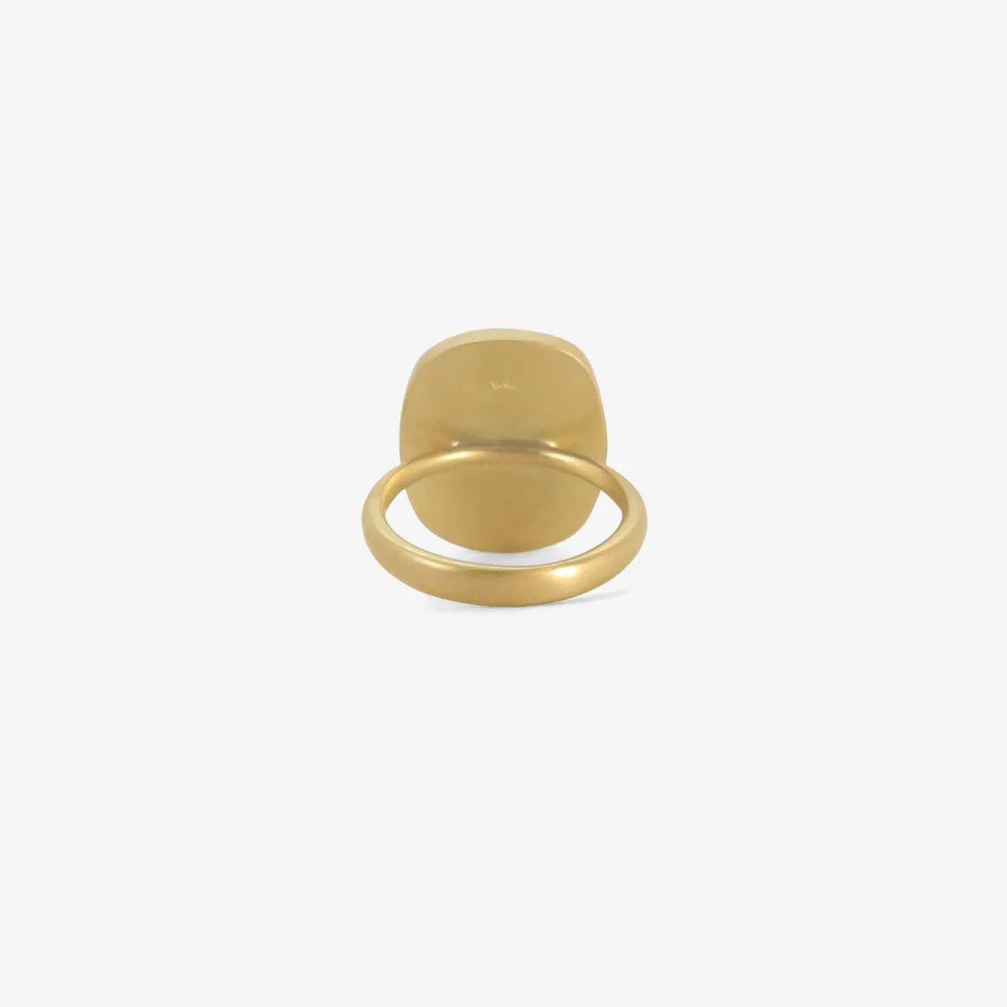 18k & ovalish morganite ring, 18.13ct