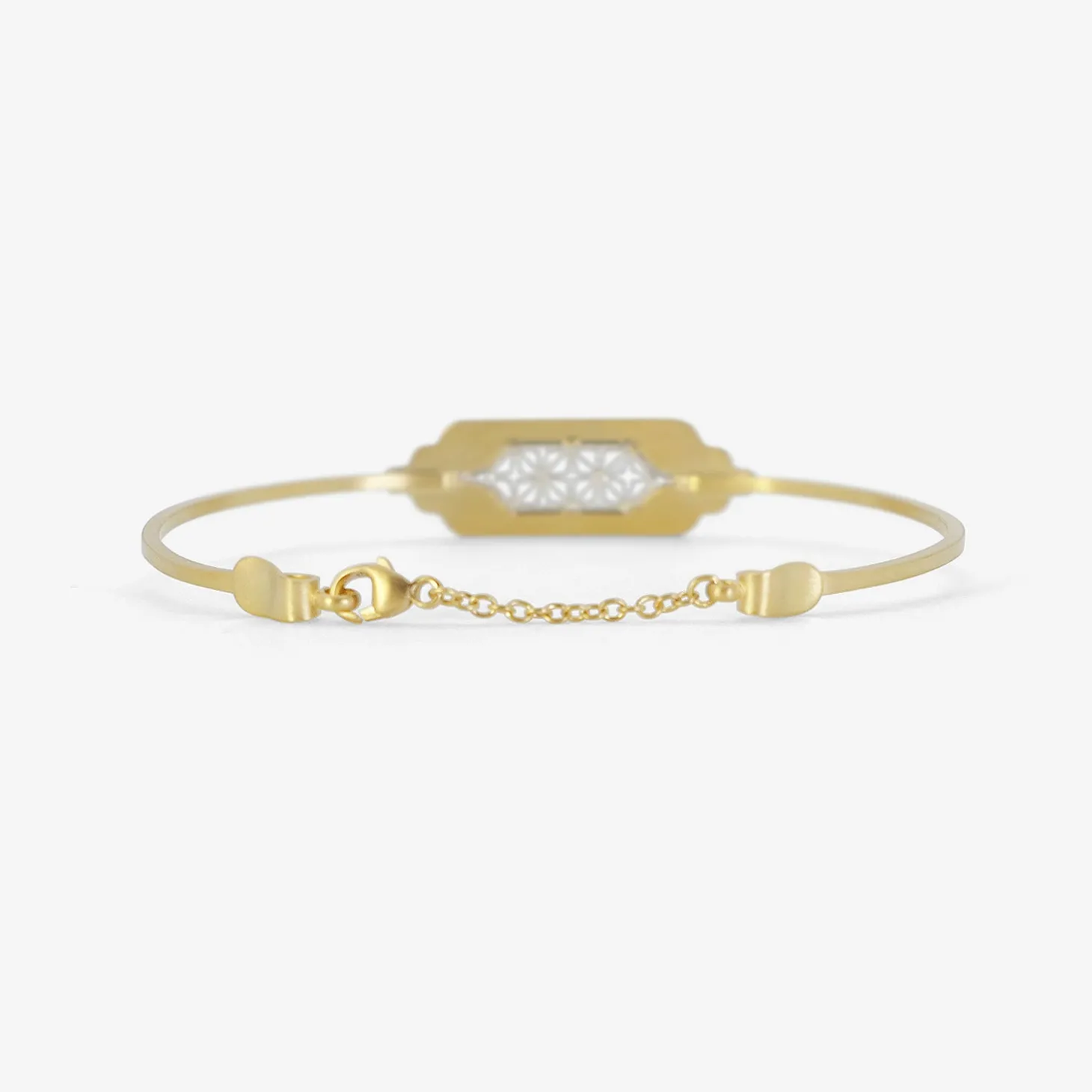 18k & platinum cuff bracelet with two diamond pavé quattros
