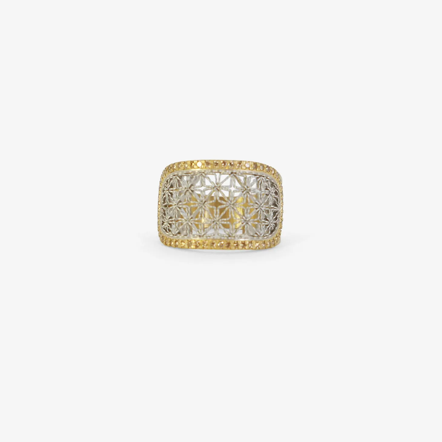18k & platinum ellipse ring with champagne micro pavé diamonds