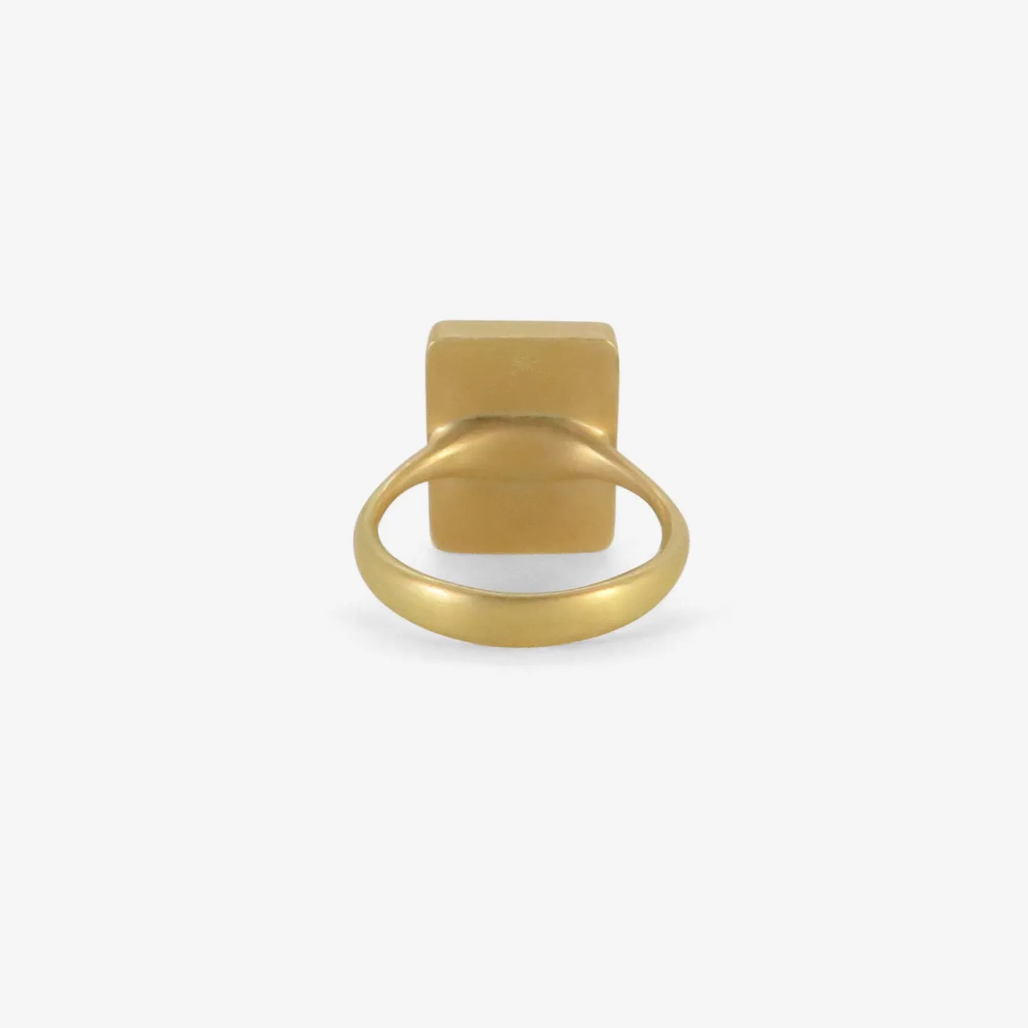 18k & rectangular chrysoprase ring, 9.82ct