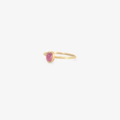 18k & small oval pink sapphire ring