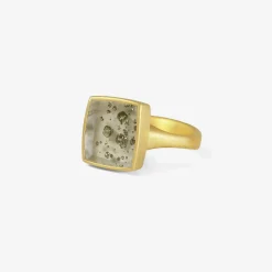18k & small pyrite in quartz chiclet ring, 3.7ct