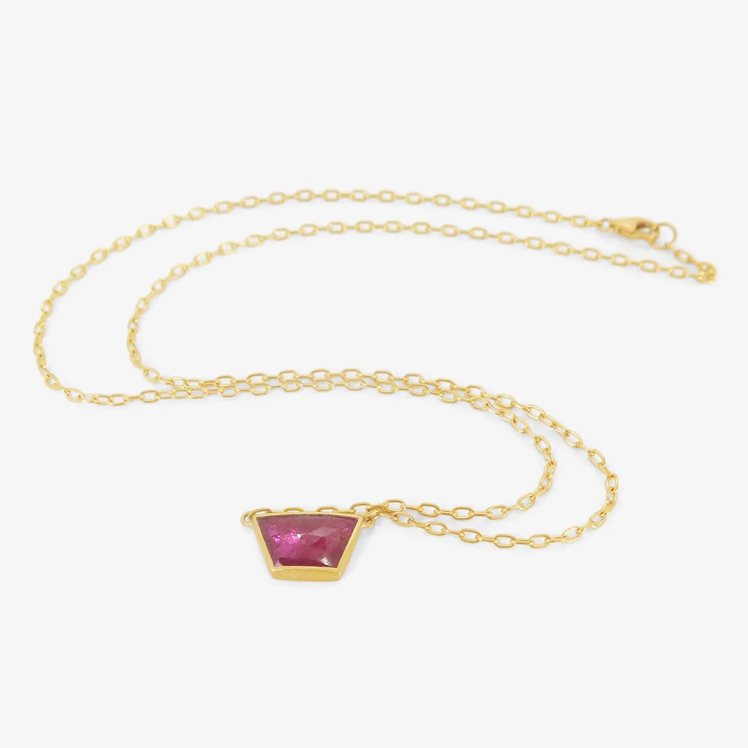 18k & trapezoidal ruby pendant, 2.53ct