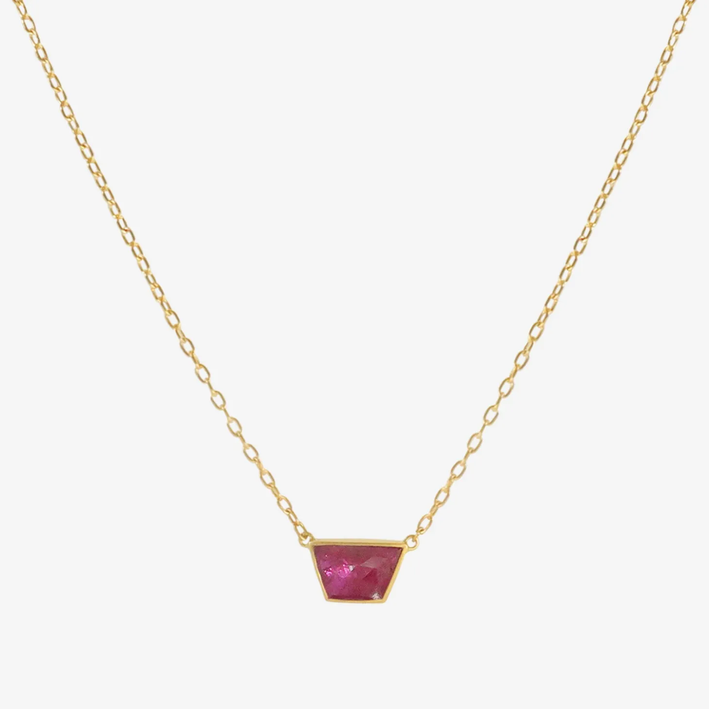 18k & trapezoidal ruby pendant, 2.53ct