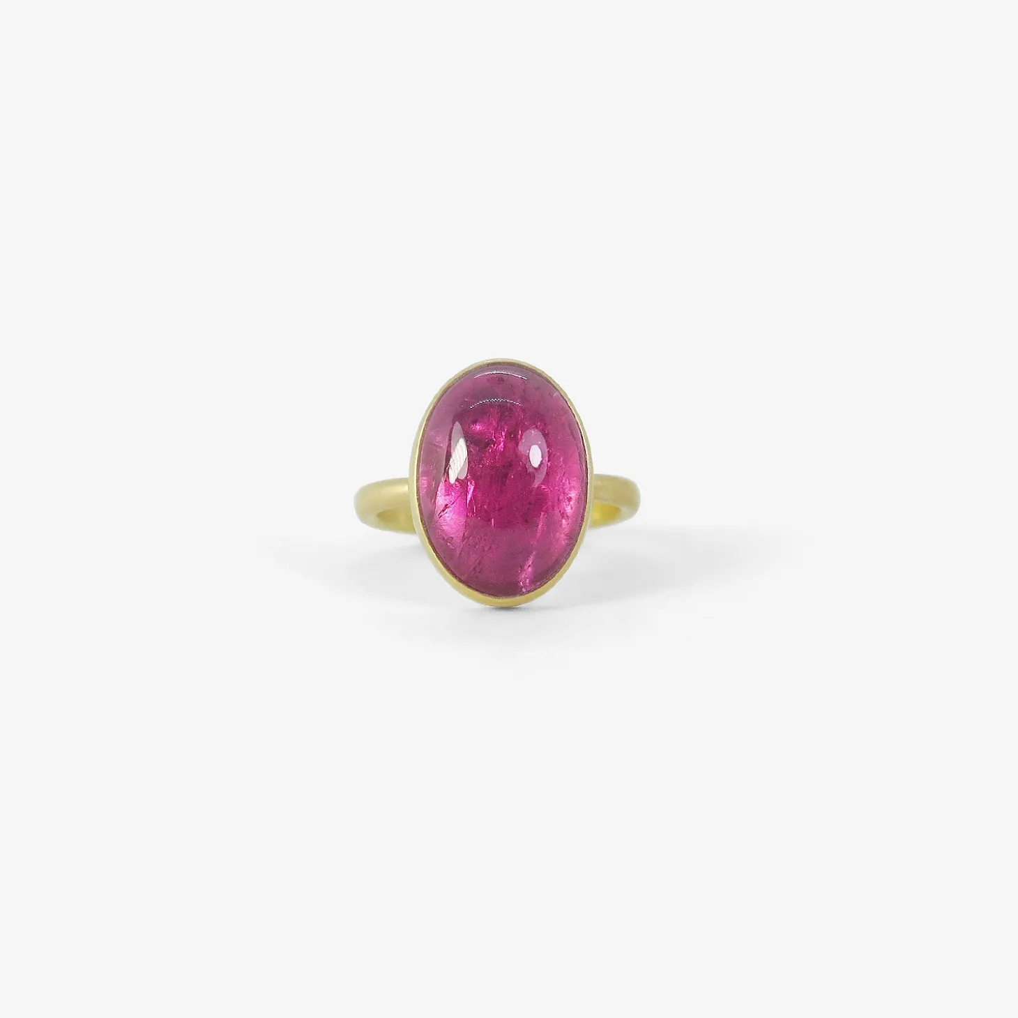 18k & vibrant pink tourmaline ring, 7.23ct