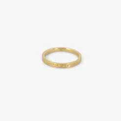 18k engraved band
