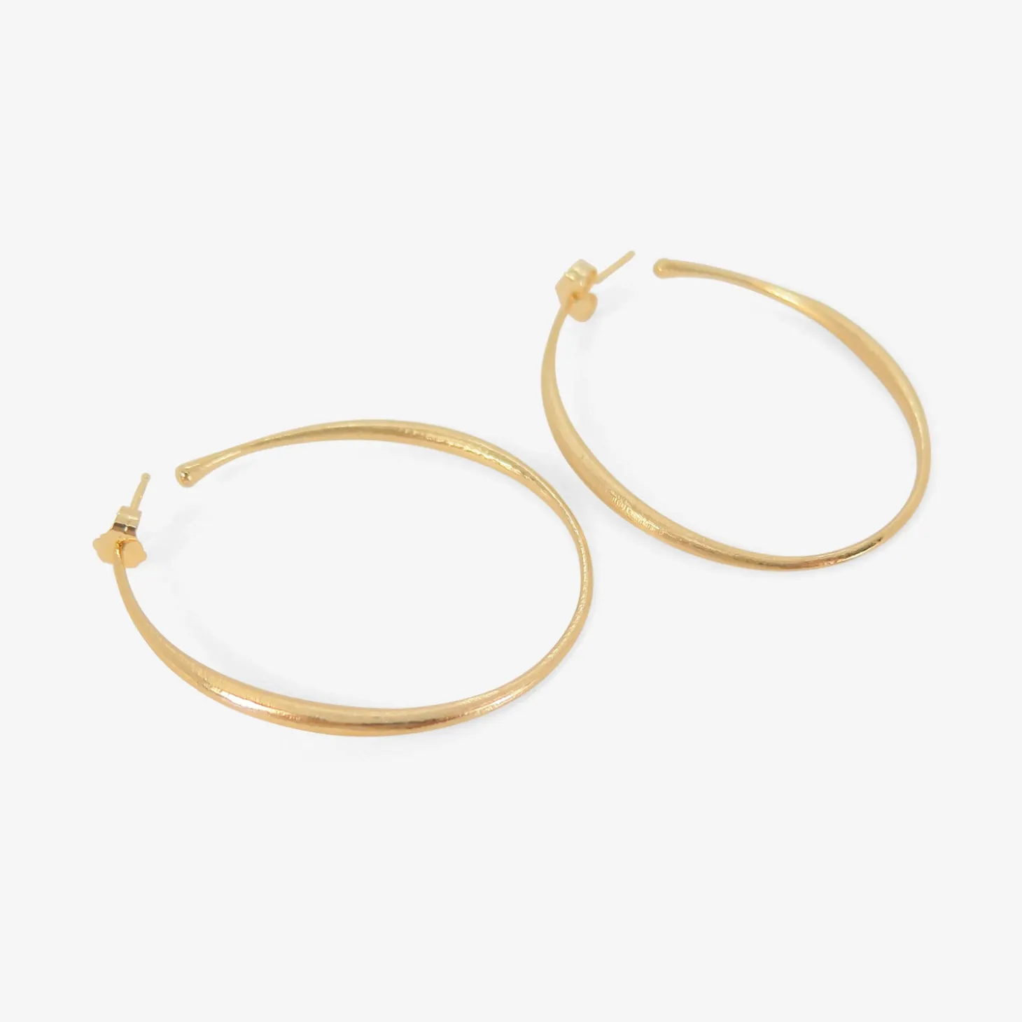 14k hewn oval hoop earrings