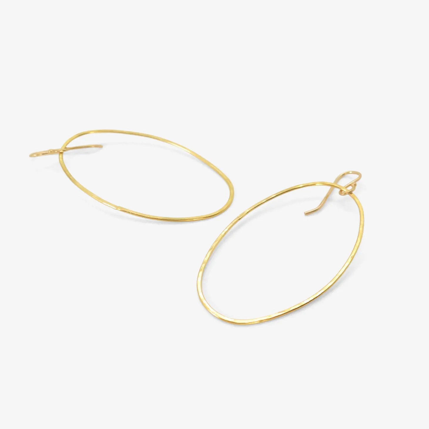 22k large front facing oval hoop earrings