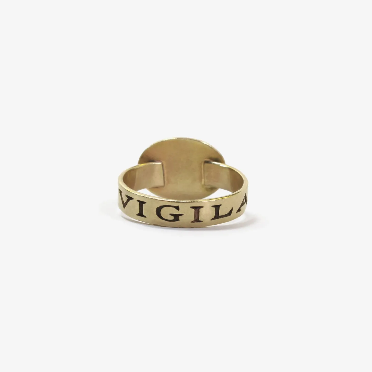 10k love token ring small eye – ‘invigilare’ – to watch over, size 6
