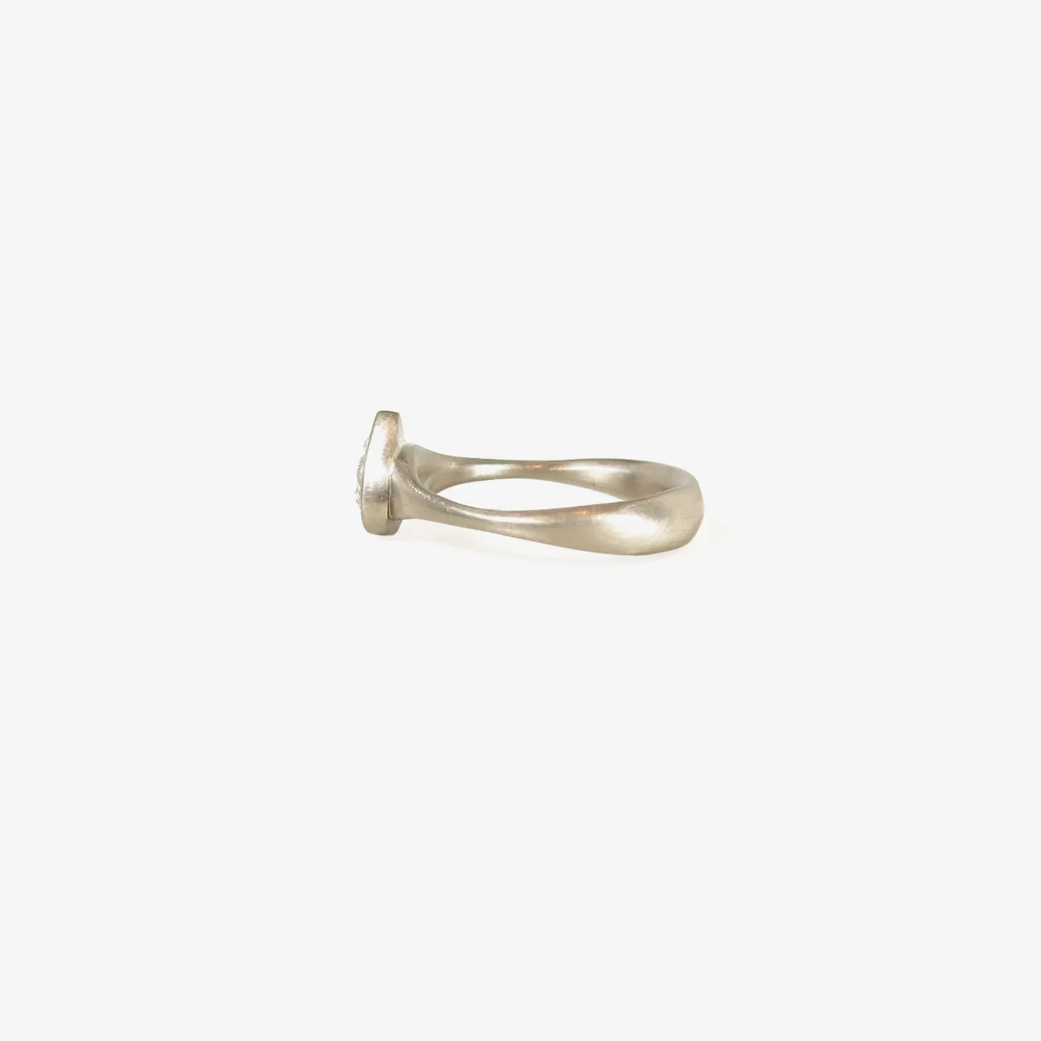 18k palladium & pear shaped clear diamond ring, 0.98ct