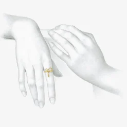 18k small snake ring, size 6 1/4