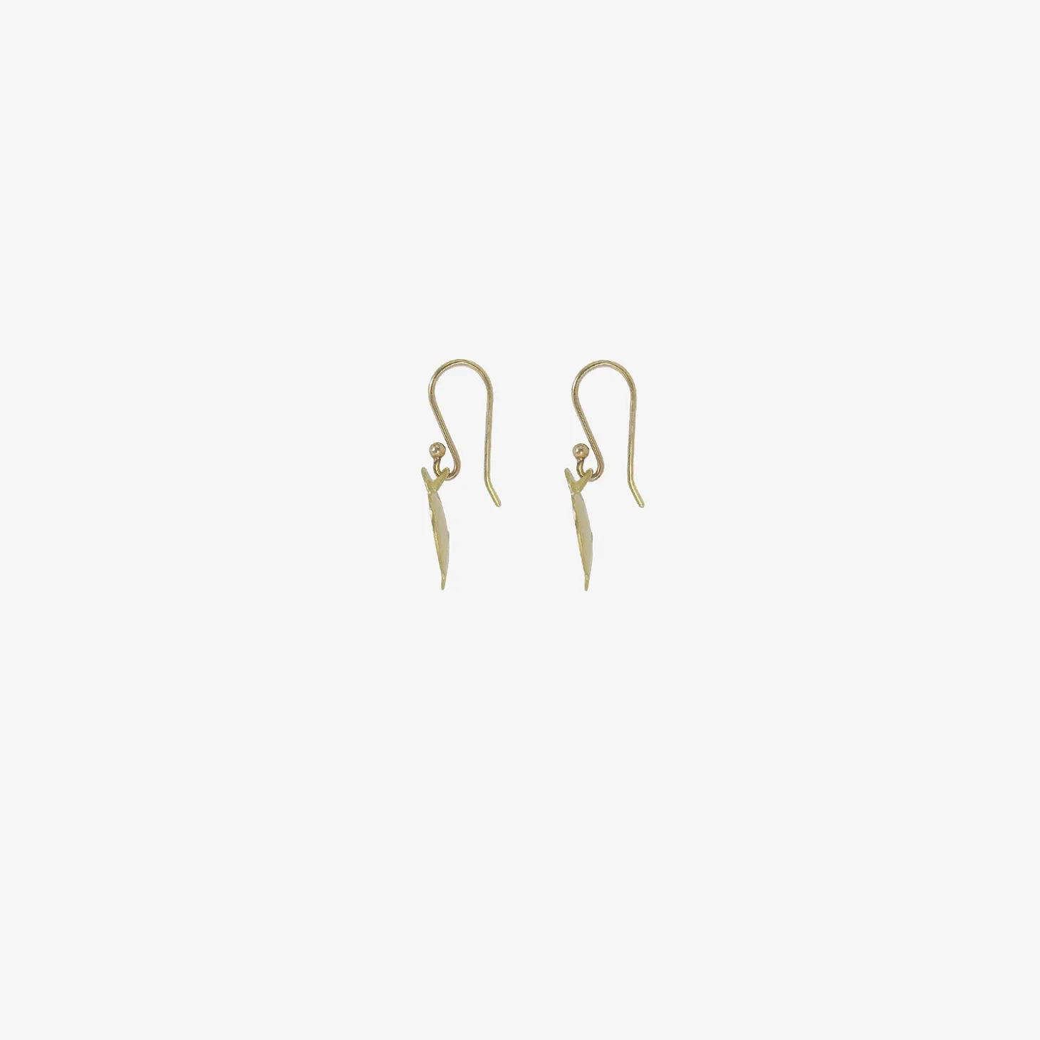18k tiny oval hammered scallop earrings