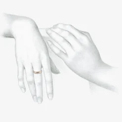 14k white gold ring, size 7