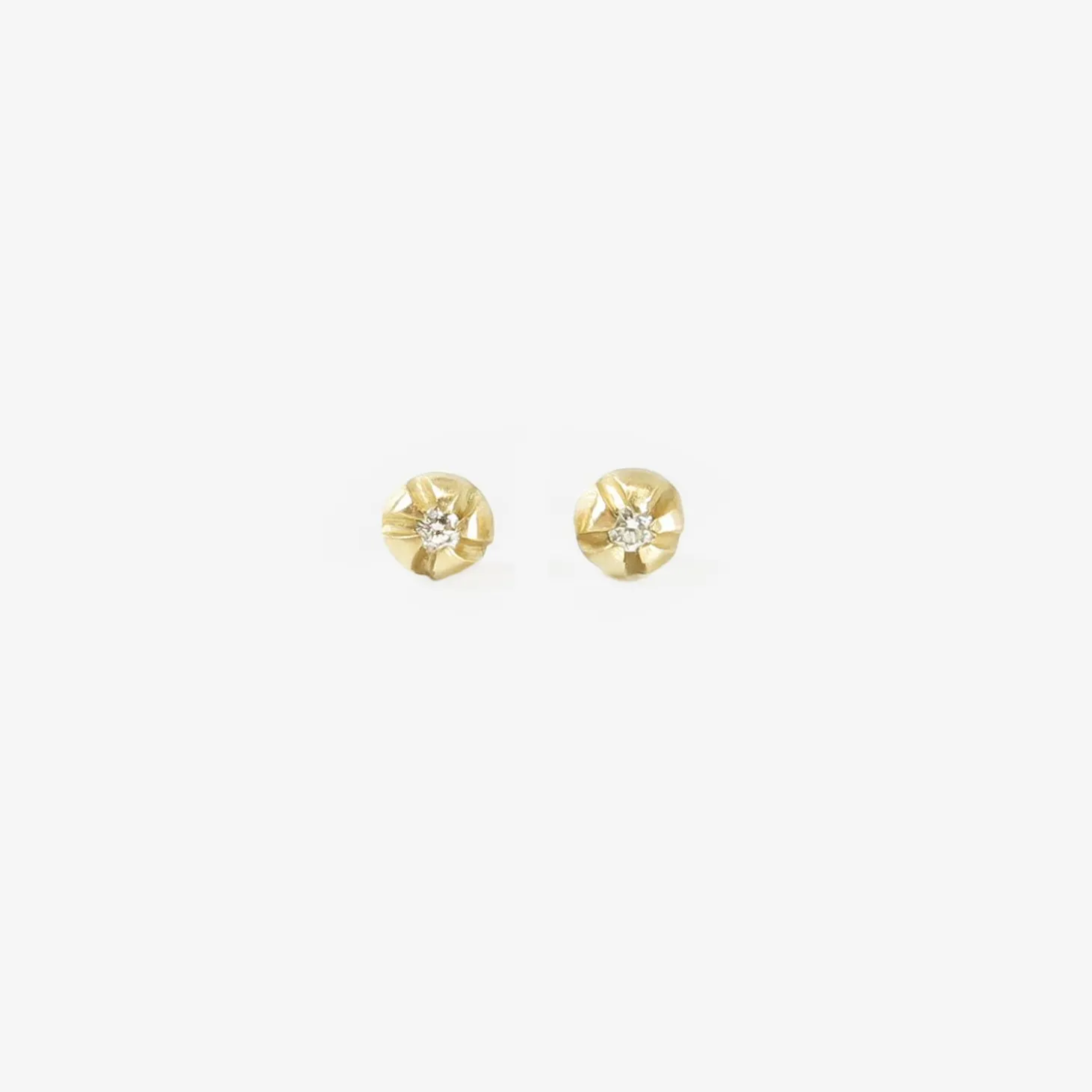 14k yellow gold & diamond medium blossom studs
