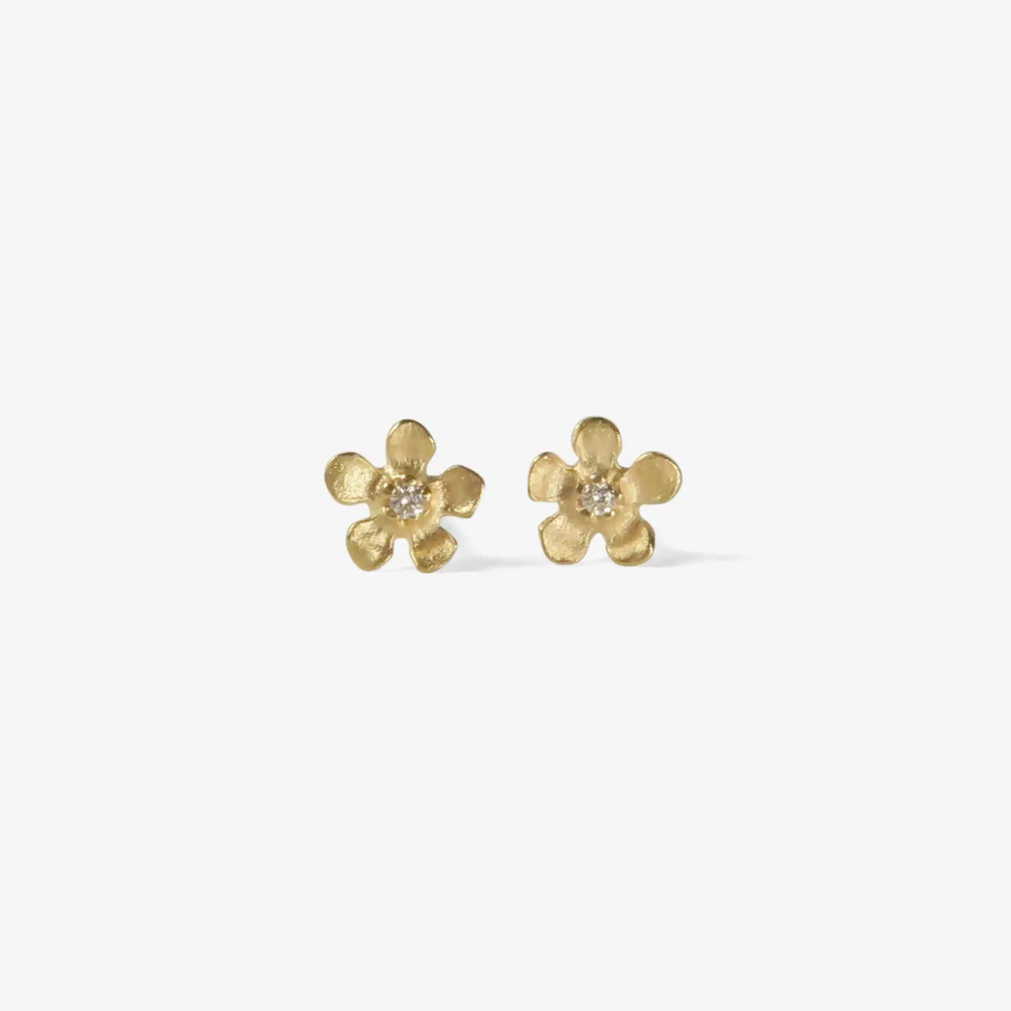 14k yellow gold small open flower diamond stud earrings .03ct