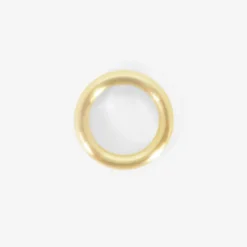 18k yellow gold stout band, size 6 1/2
